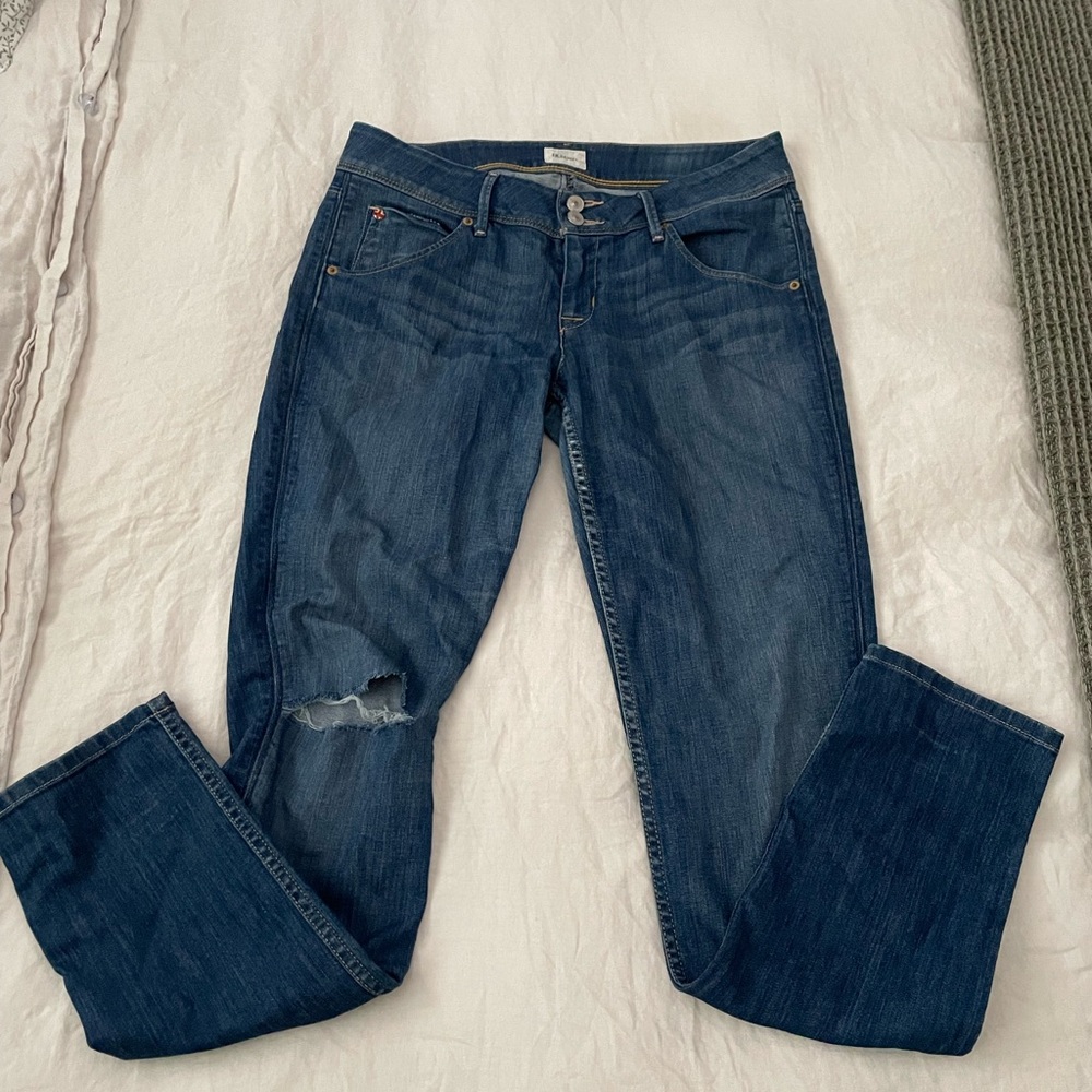 Medium wash Hudson jeans. Size 29